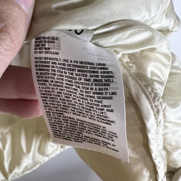 Uniqlo Vest Womens Small Brown Down Full Zip Ultra Light Down Puffer Medium - Picture 7 of 10